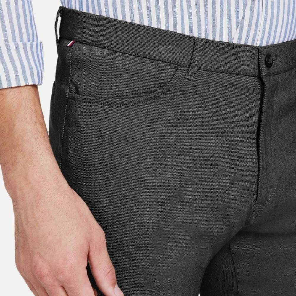 $95 Tommy Hilfiger Mens Pants 40Wx 32L Charcoal Modern Wrinkle Free NWT Career